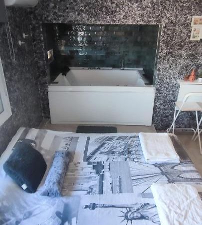 Апартаменти Latorre Jacuzzi Jerez Херес-де-ла-Фронтера Екстер'єр фото